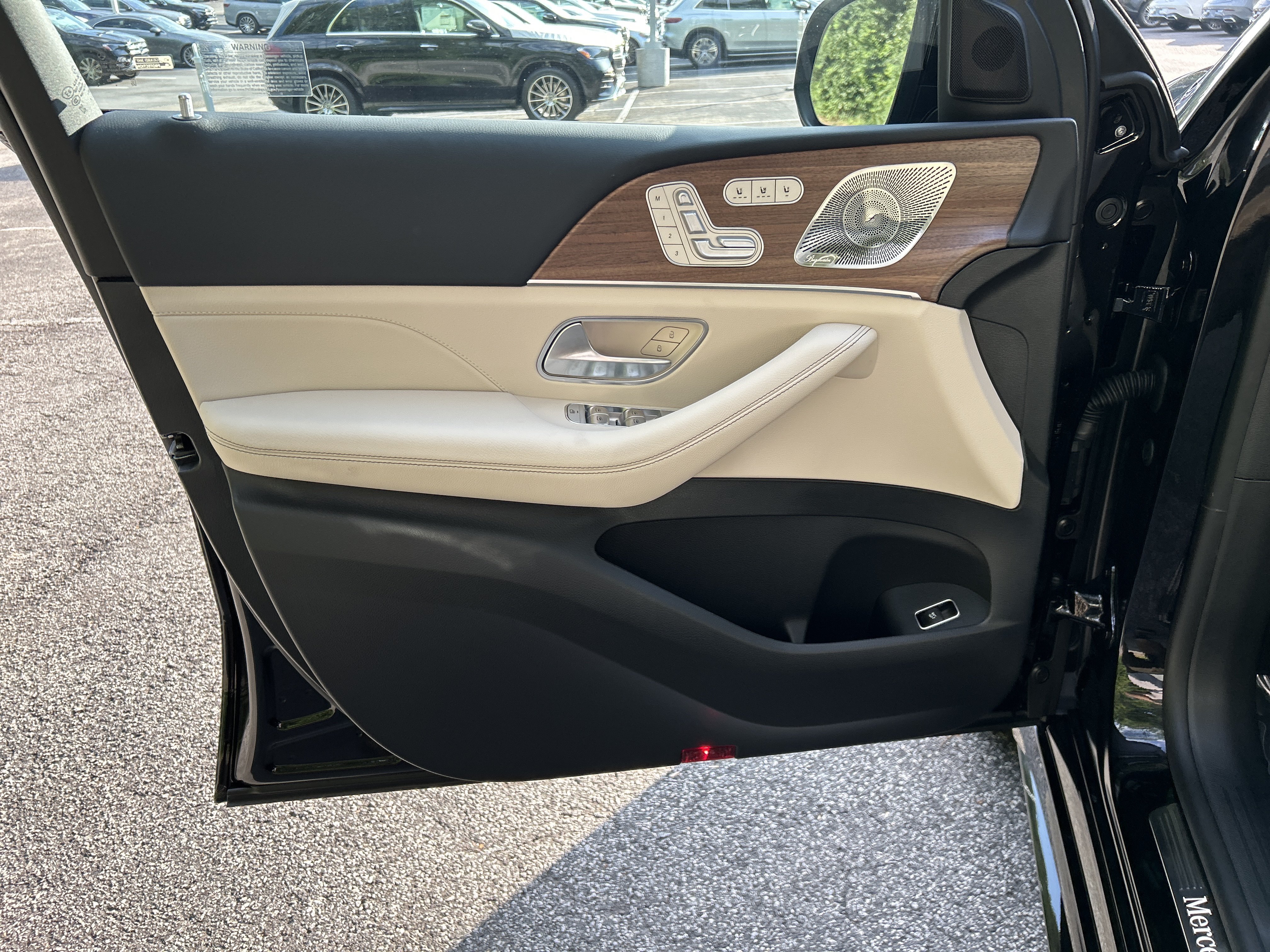 New 2026 Mercedes-Benz GLE 450 4MATIC Coupe image 15