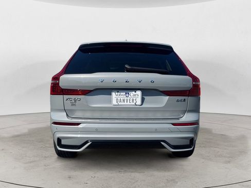 Certified 2024 Volvo XC60 B5 Plus w/ Protection Package Premier AWD/4WD image 5
