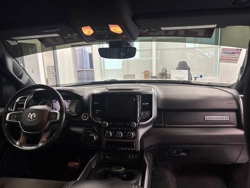 Used 2019 RAM 1500 Big Horn AWD/4WD image 12