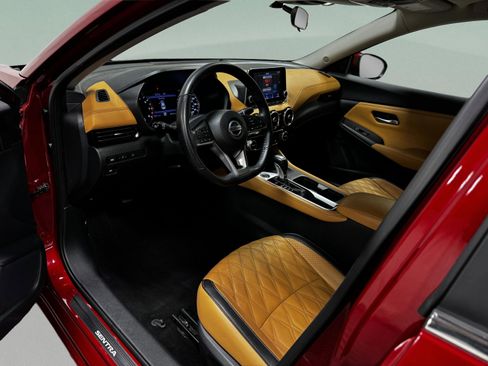 Used 2021 Nissan Sentra SV w/ SV Premium Package image 8