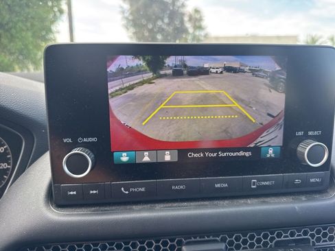 Used 2024 Honda HR-V Sport image 17