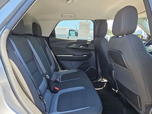 Certified 2023 Chevrolet TrailBlazer LT FWD image 30