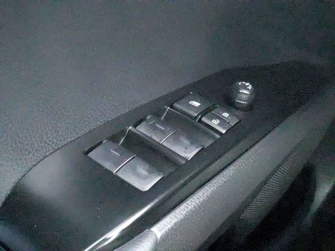 Certified 2026 Toyota Camry Hybrid FWD image 14