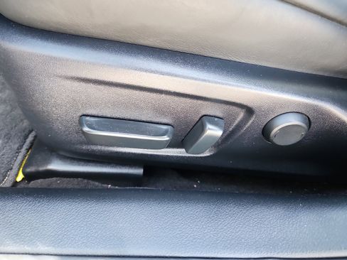 Used 2021 Lexus IS 350 F Sport w/ Navigation Package image 12