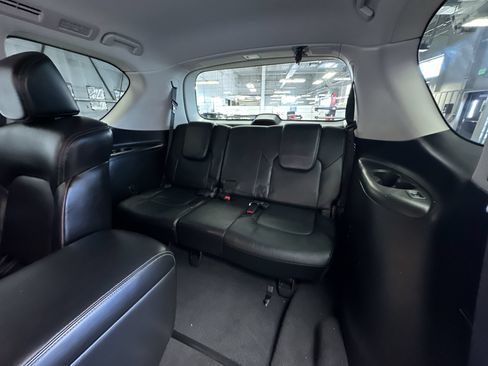 Used 2017 Nissan Armada Platinum w/ Captain Seat Package AWD/4WD image 25