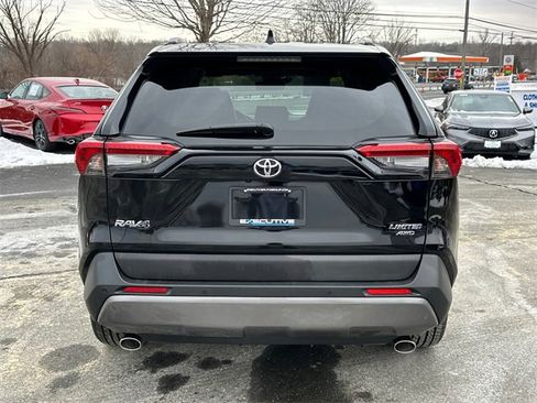 Used 2021 Toyota RAV4 Limited image 3