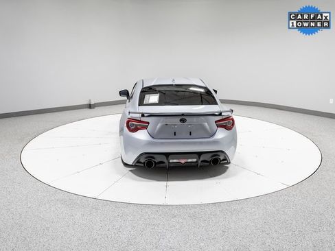 Used 2018 Toyota 86 GT image 28