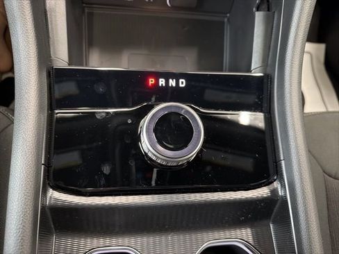 New 2026 Jeep Grand Cherokee L 4WD image 26