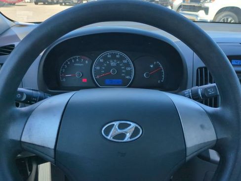 Used 2010 Hyundai Elantra FWD image 29