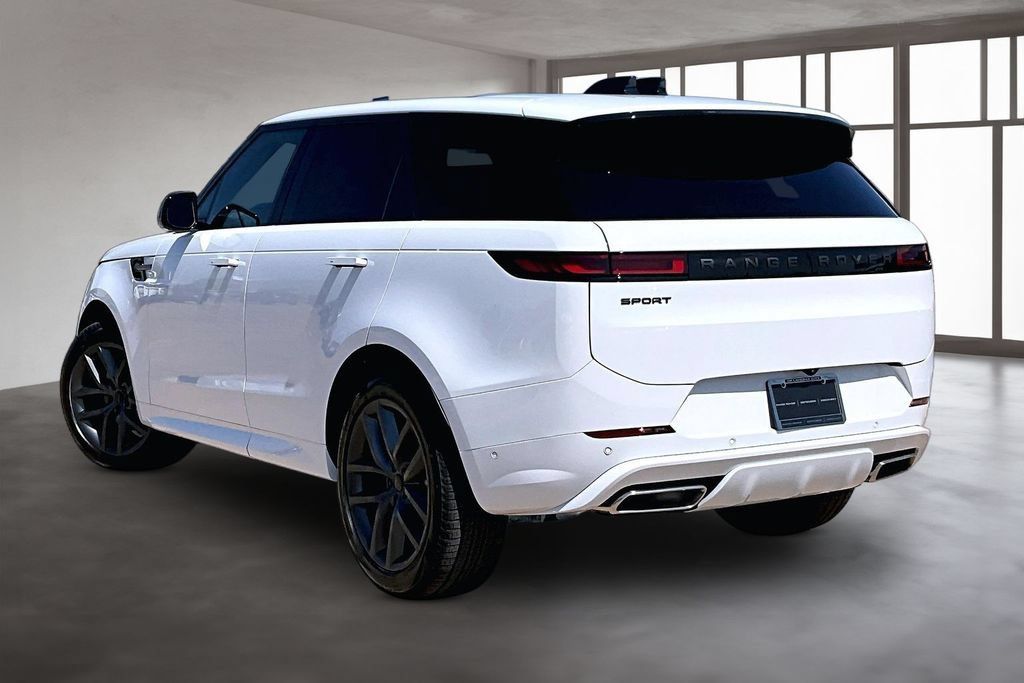 New 2026 Land Rover Range Rover Sport Dynamic SE AWD/4WD image 3