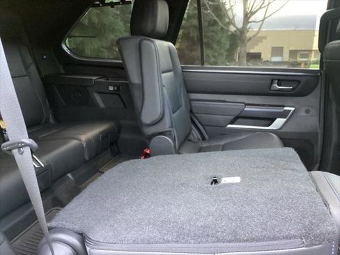 Certified 2024 Toyota Sequoia Platinum image 5