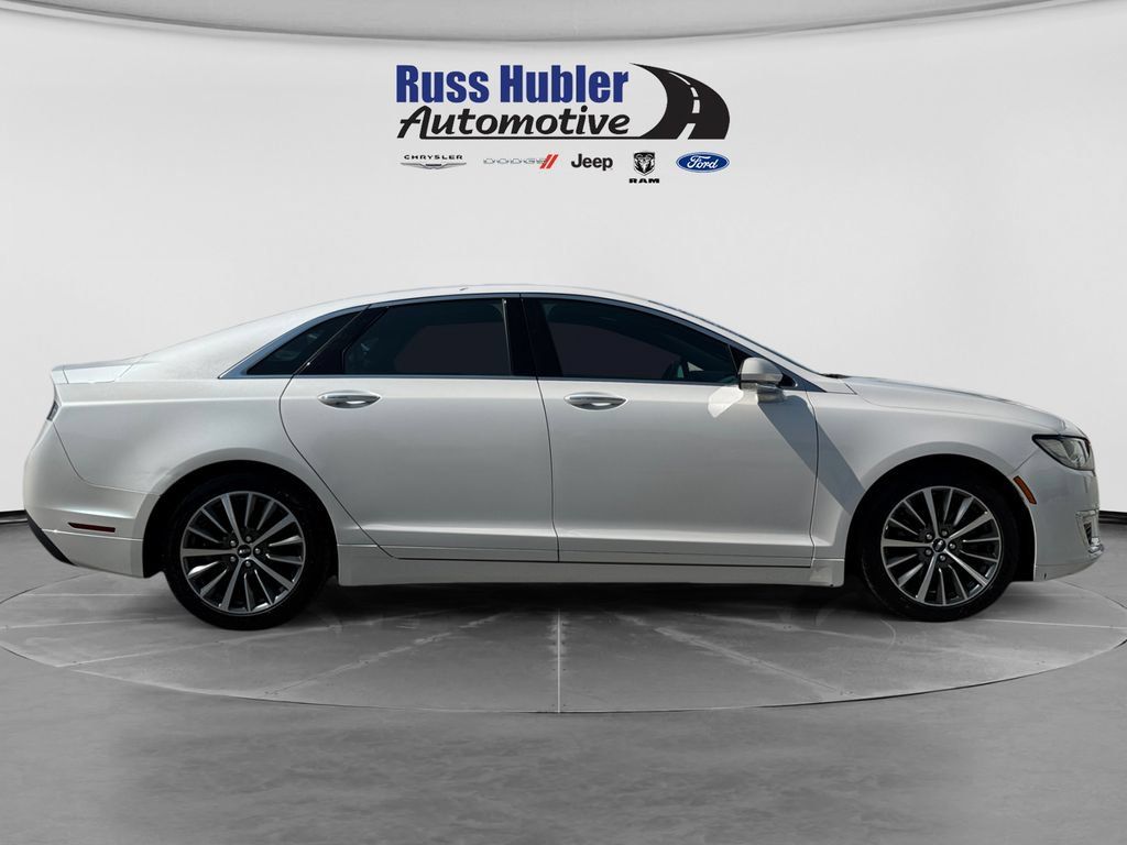 Used 2019 Lincoln MKZ Premiere AWD/4WD image 8