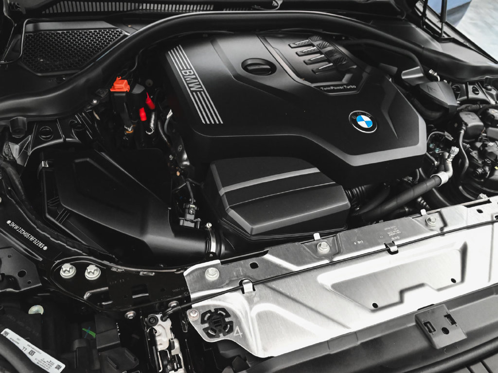 Used 2026 BMW 230i xDrive Coupe AWD/4WD image 37