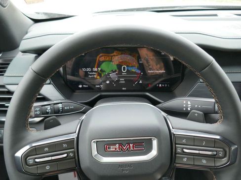 New 2026 GMC Acadia AT4 AWD/4WD image 31