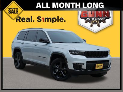 Used 2025 Jeep Grand Cherokee L Limited w/ Black Appearance Package
