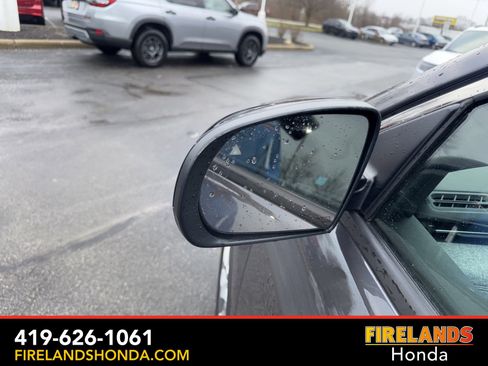 Used 2024 Jeep Compass Latitude image 10