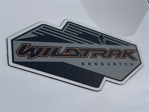 Used 2022 Ford Bronco Wildtrak image 26