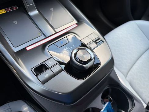 New 2026 Subaru Uncharted AWD image 15