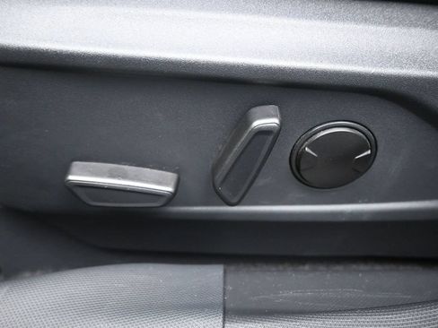 Used 2023 Ford Mustang Mach-E Select RWD image 10