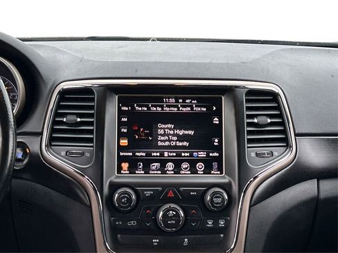 Used 2014 Jeep Grand Cherokee Altitude image 17
