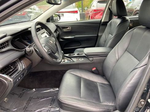 Used 2016 Toyota Avalon XLE Premium FWD image 24