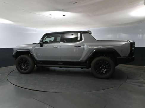 New 2025 GMC Hummer EV 2X image 9