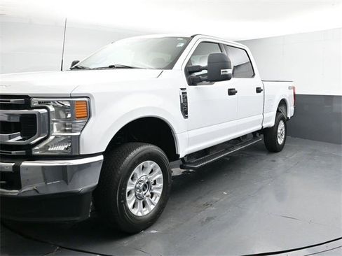 Used 2022 Ford F250 XLT w/ Snow Plow Prep Package image 7