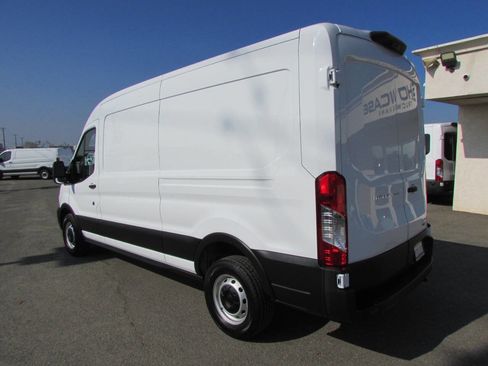 Used 2023 Ford Transit 250 Medium Roof w/ Load Area Protection Package image 8