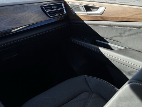 New 2026 Volkswagen Atlas SE image 30