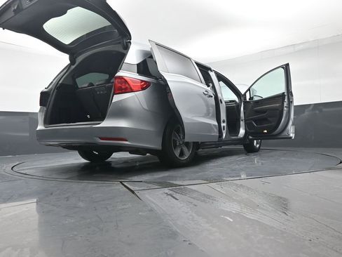 Used 2018 Honda Odyssey EX-L image 54
