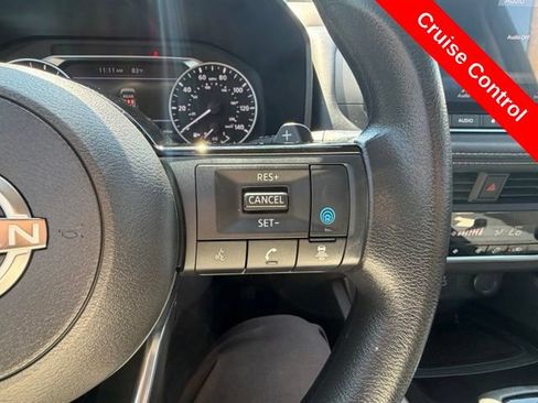 Used 2023 Nissan Rogue SV AWD/4WD image 35