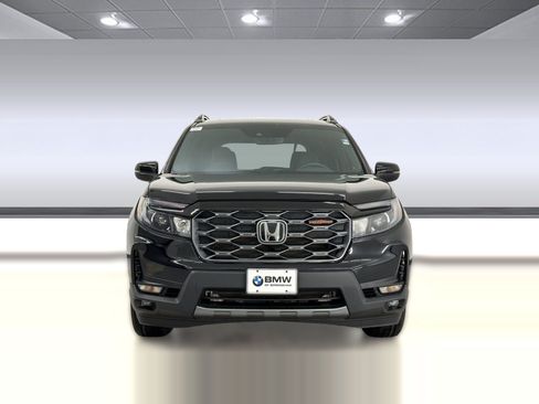 Used 2023 Honda Passport TrailSport image 6