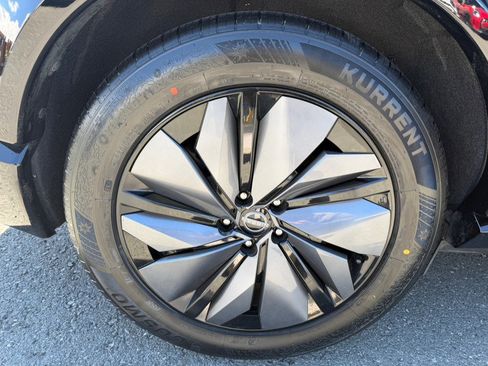 Used 2023 Nissan Ariya FWD image 55