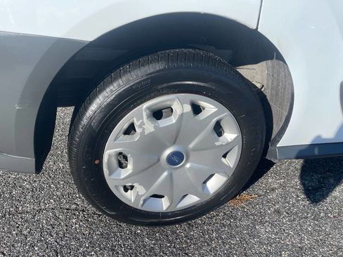 Used 2015 Ford Transit Connect XL image 30