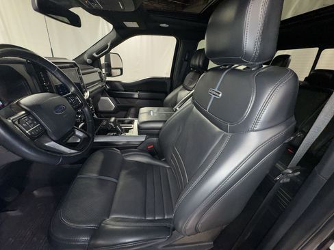 Used 2024 Ford F150 Platinum w/ FX4 Off-Road Package image 17