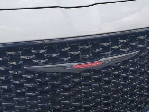 Used 2021 Chrysler 300 S image 13