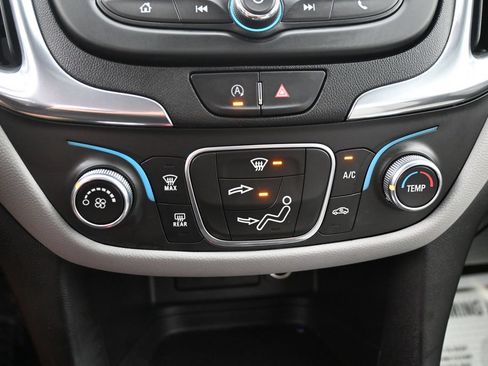 Used 2022 Chevrolet Equinox LT FWD image 29