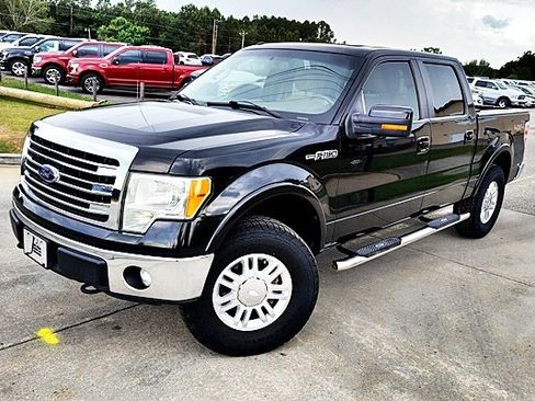 Used 2013 Ford F150 Lariat w/ Mid Equipment Group AWD/4WD image 3