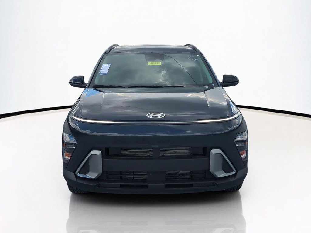 New 2027 Hyundai Kona SEL Sport FWD image 3