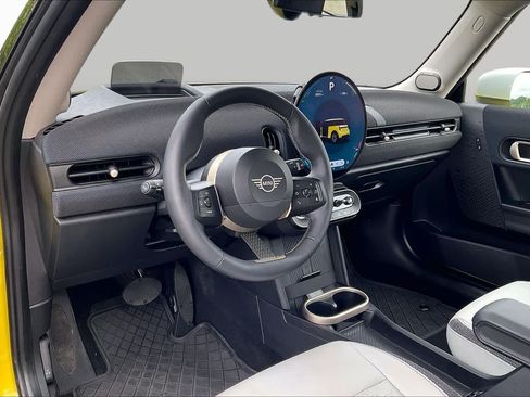 Used 2025 MINI Cooper S FWD image 16