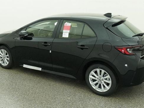 New 2026 Toyota Corolla SE FWD image 19