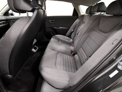 Certified 2025 Kia K4 EX FWD image 15