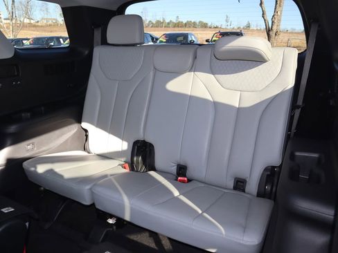 Used 2021 Hyundai Palisade SEL w/ Premium Package image 10