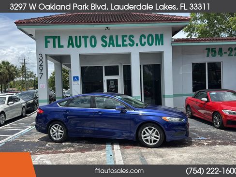 Used 2015 Ford Fusion SE FWD image 12