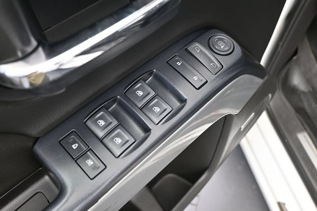 Used 2017 Chevrolet Silverado 1500 LT w/ All Star Edition AWD/4WD image 14