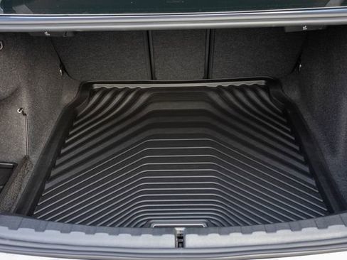 New 2026 BMW 330i xDrive Sedan w/ M Sport Package image 28