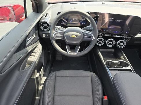 Used 2024 Chevrolet Blazer EV LT AWD/4WD image 3