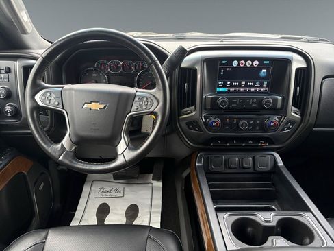 Used 2016 Chevrolet Silverado 1500 LTZ w/ LTZ Plus Package AWD/4WD image 11