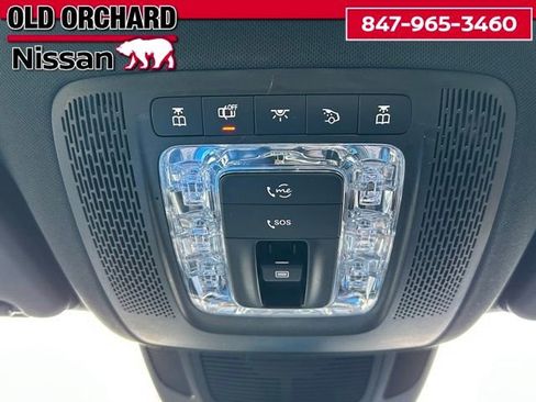 Used 2022 Mercedes-Benz GLE 350 4MATIC w/ AMG Line Exterior image 19