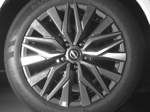 Used 2025 Nissan Altima 2.5 SV FWD image 15